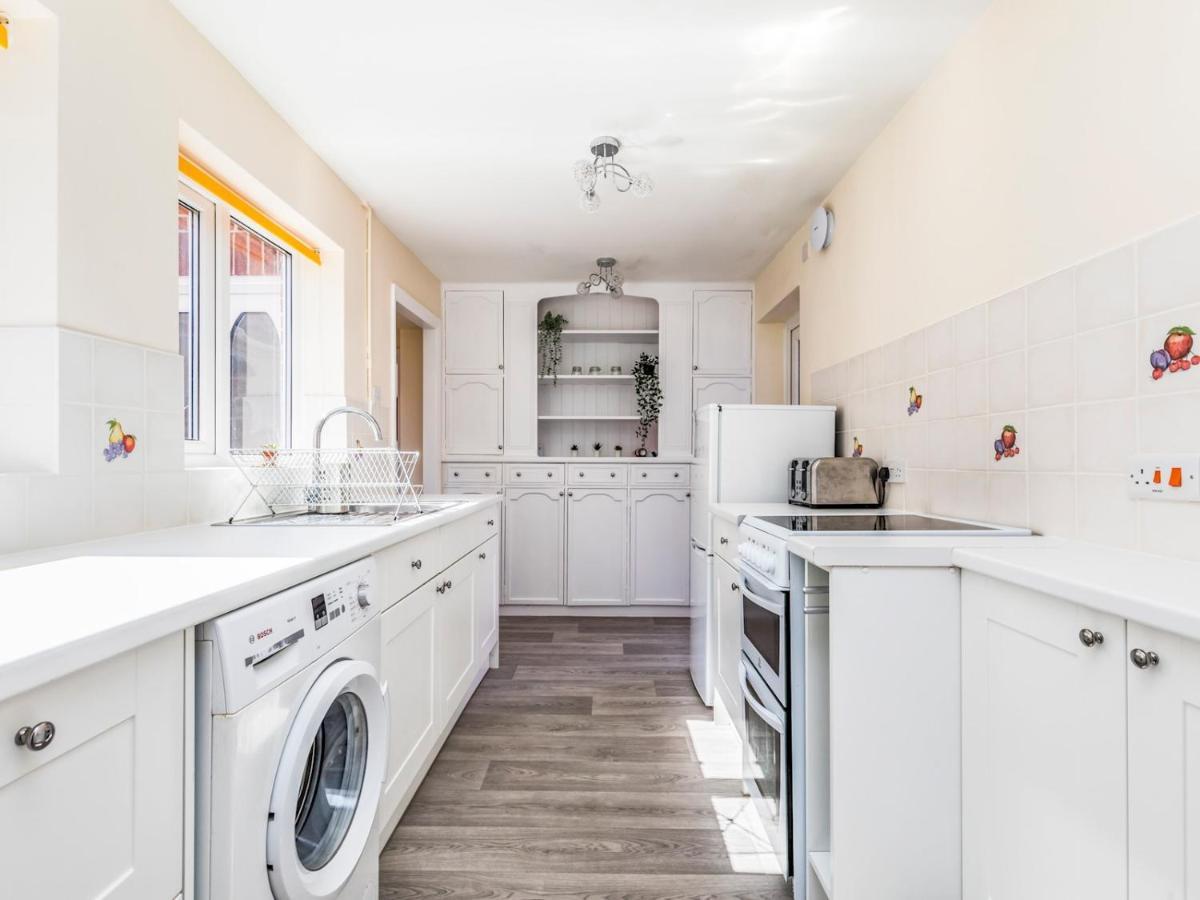 Pass The Keys Lovely Ground Floor Flat With Large Garden Chichester Luaran gambar
